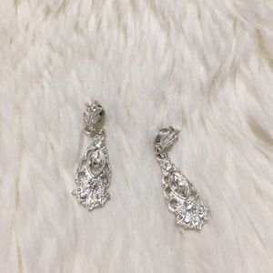 Beautiful vintage earrings